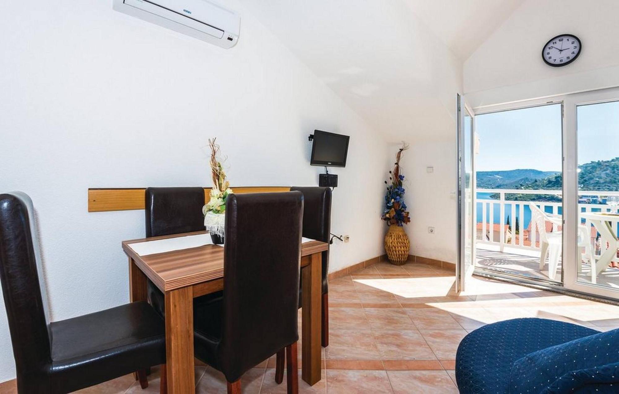 S&G Leko Apartmani Rogoznica Экстерьер фото
