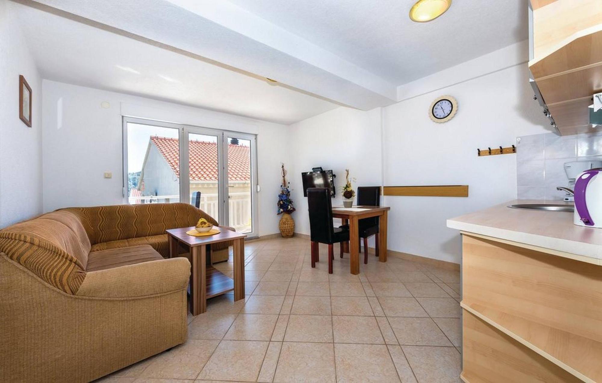 S&G Leko Apartmani Rogoznica Экстерьер фото